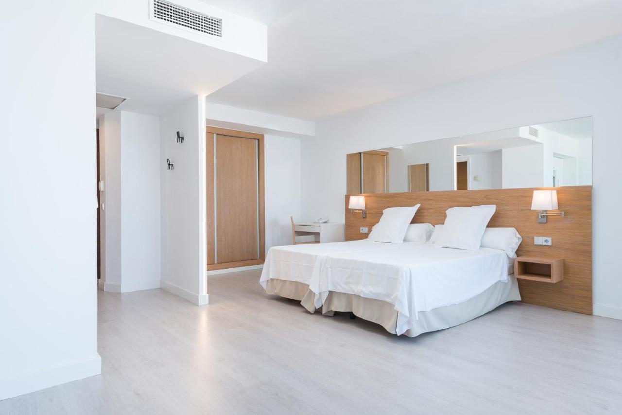 Aparthotel Ses Fotges Плайя де Муро Экстерьер фото